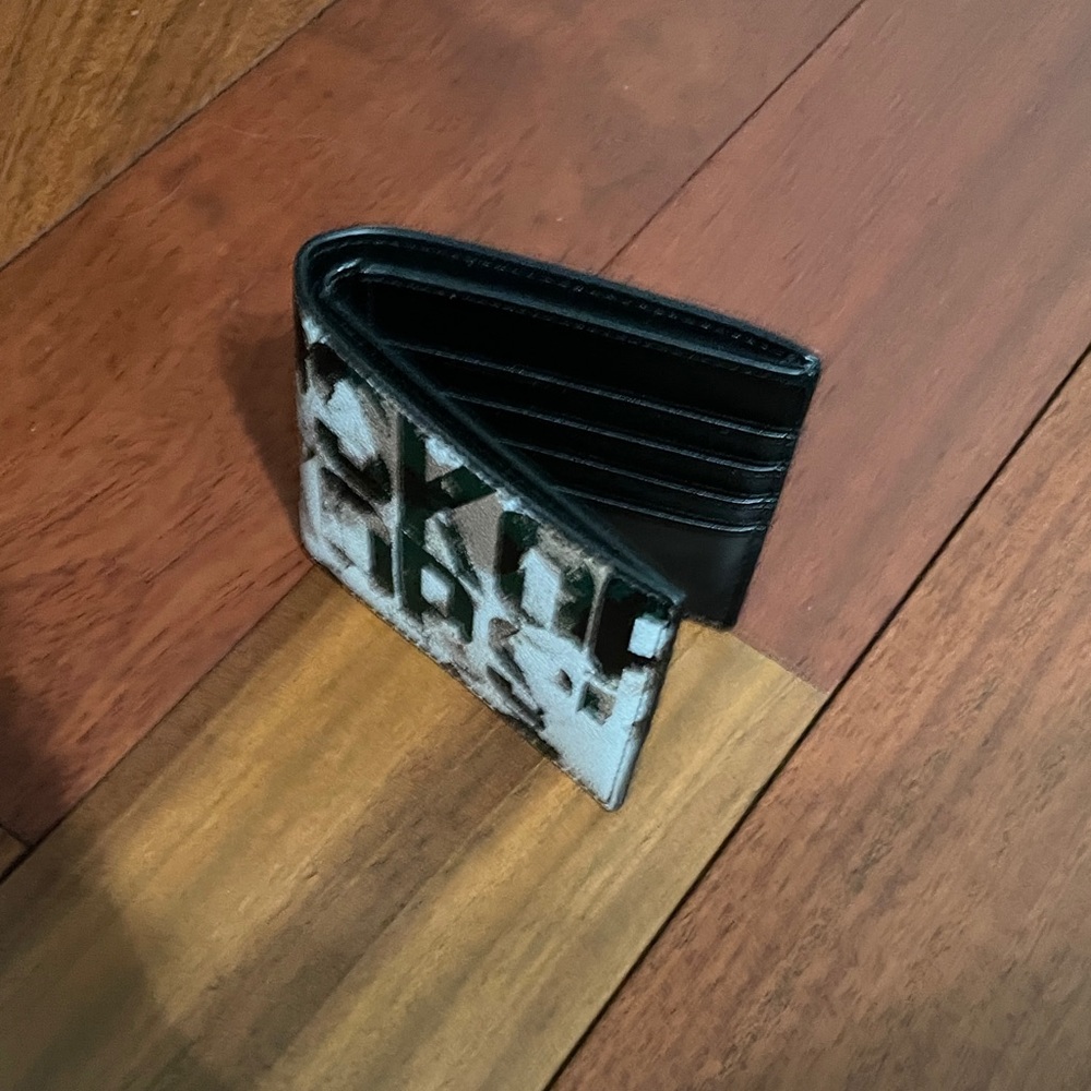 NWOT Michael Kors wallet
